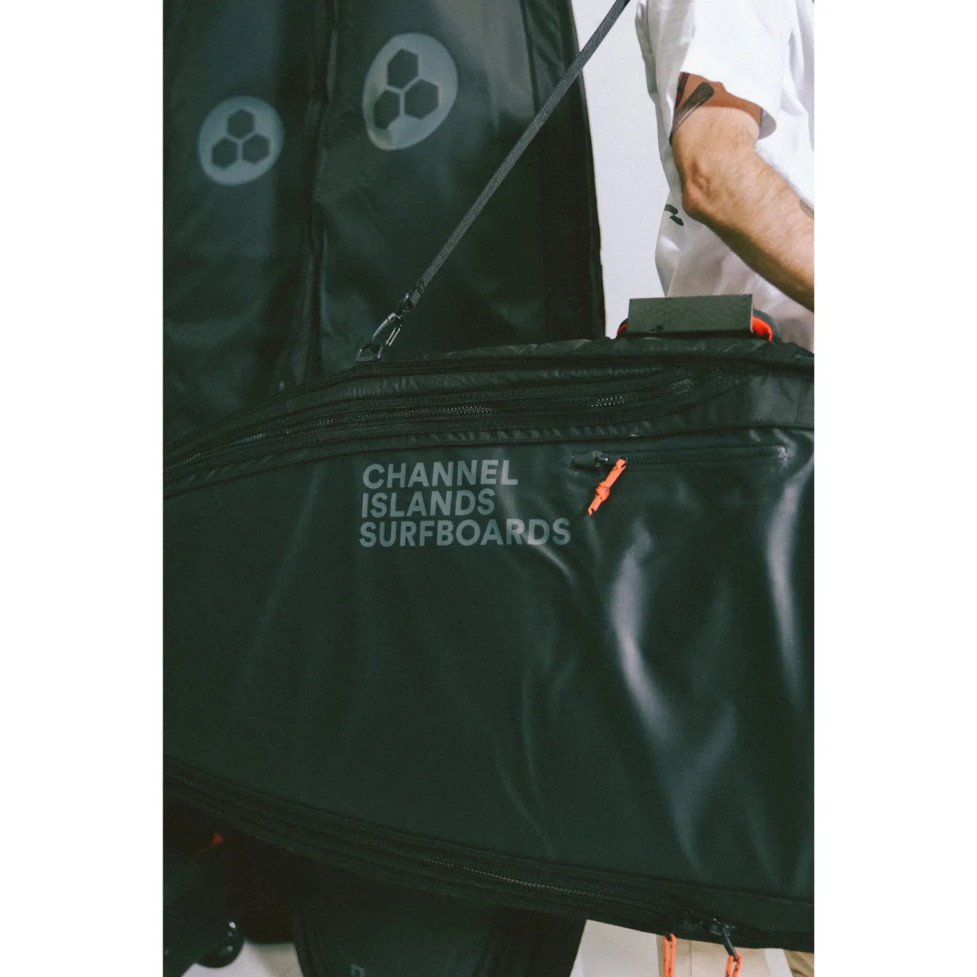 Channel Islands Board Cover - SINGLE/DOUBLE TRAVELER HYBRID BAG BLACK
