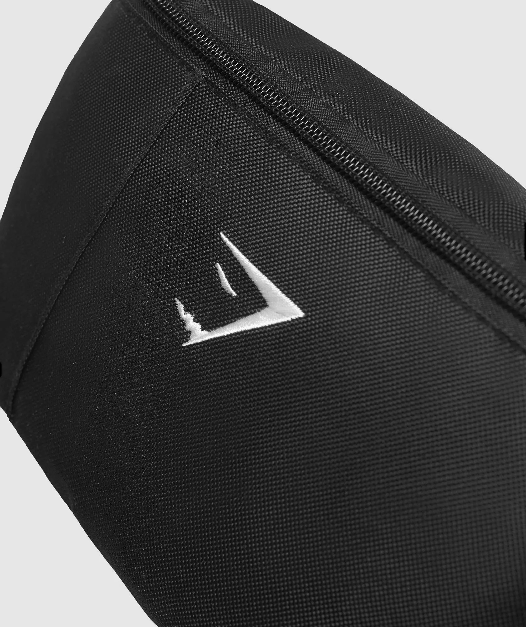Gymshark Mens Sling Bag - Black