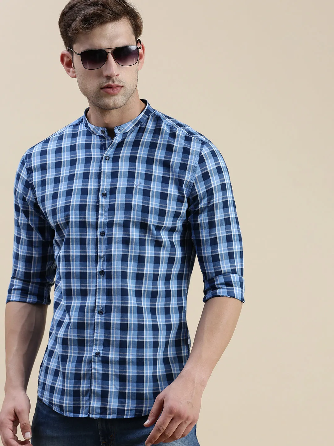 Men Blue Standard Slim Fit Buffalo Checks Mandarin Collar Cotton Casual Shirt
